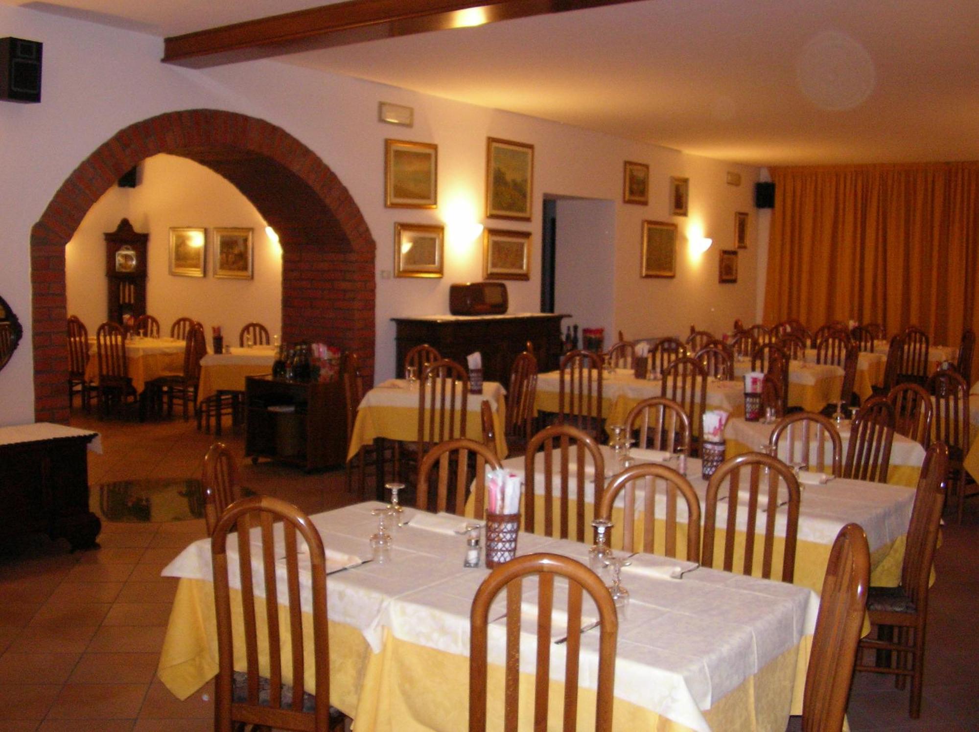 Hotel La Pergola Moniga del Garda Екстер'єр фото