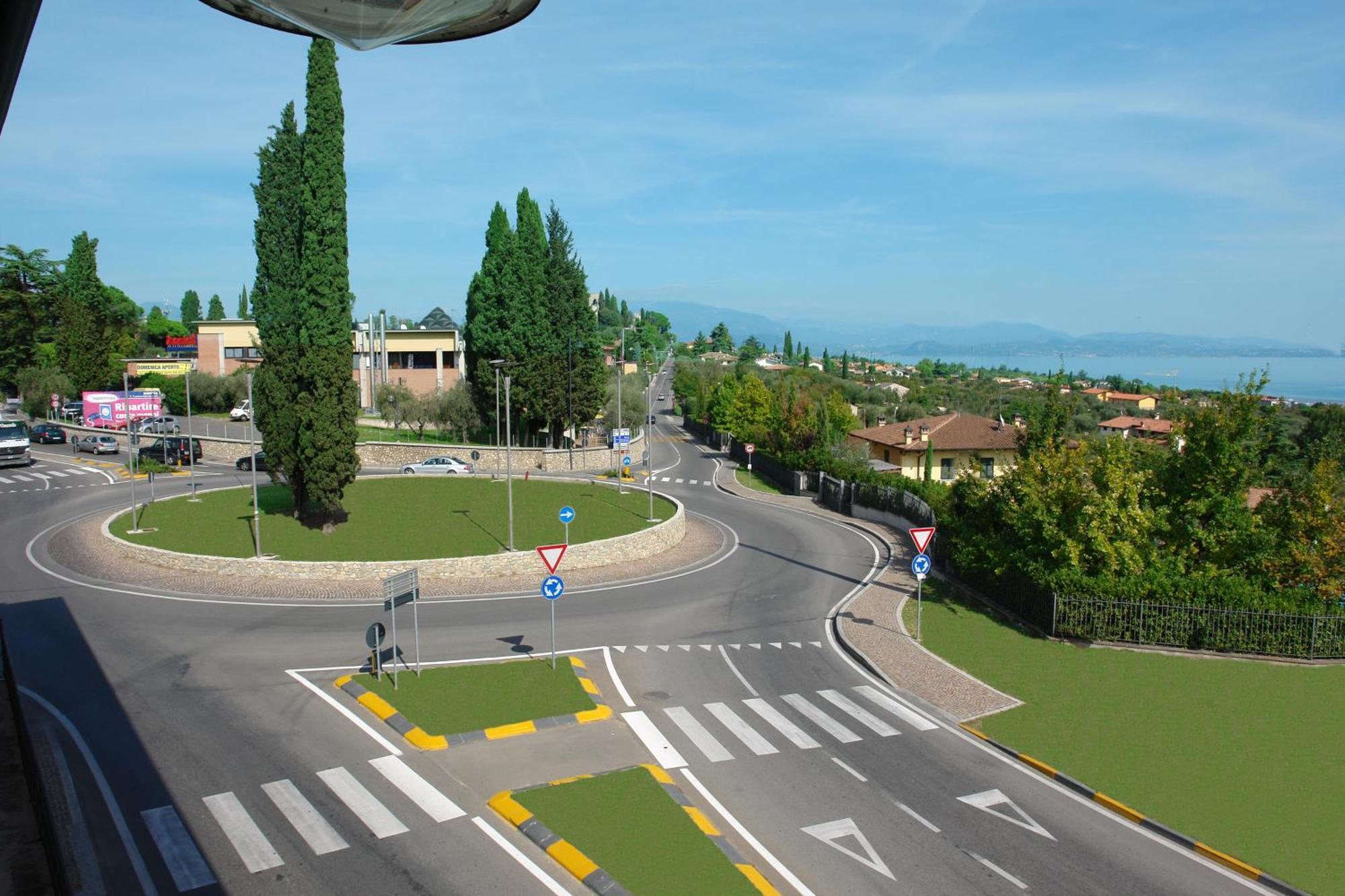 Hotel La Pergola Moniga del Garda Екстер'єр фото