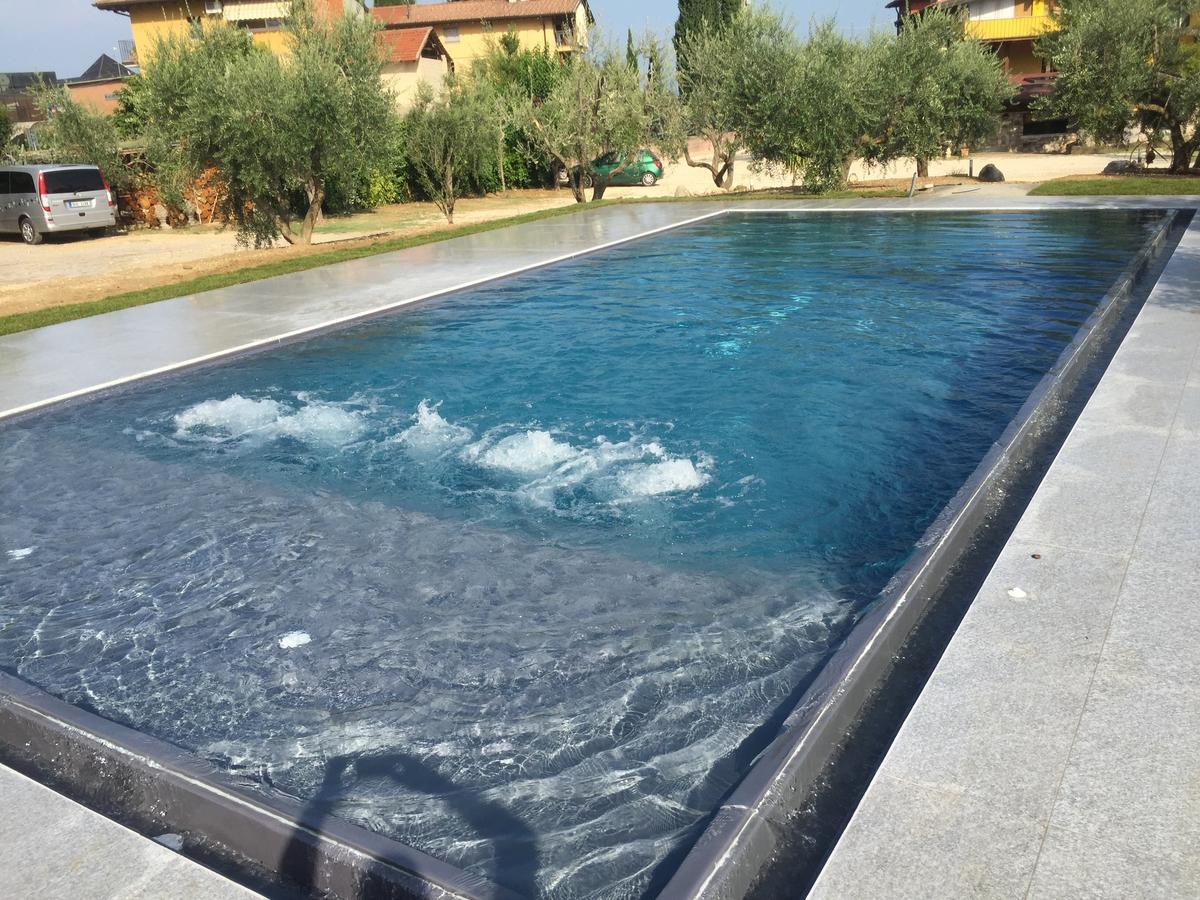 Hotel La Pergola Moniga del Garda Екстер'єр фото